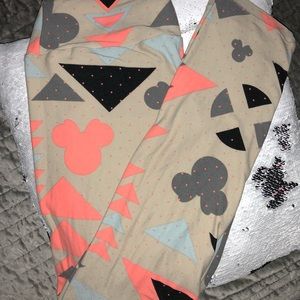 OS Lularoe Disney leggings NWOT